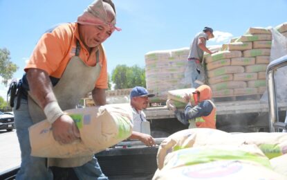Brinda Gobernador David Monreal Ávila certidumbre patrimonial a familias de Jerez y entrega mejoramientos de vivienda en Susticacán