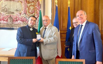 Reconoce Senado francés a diputado Miguel Varela; refrendan lazos de amistad entre México y Francia